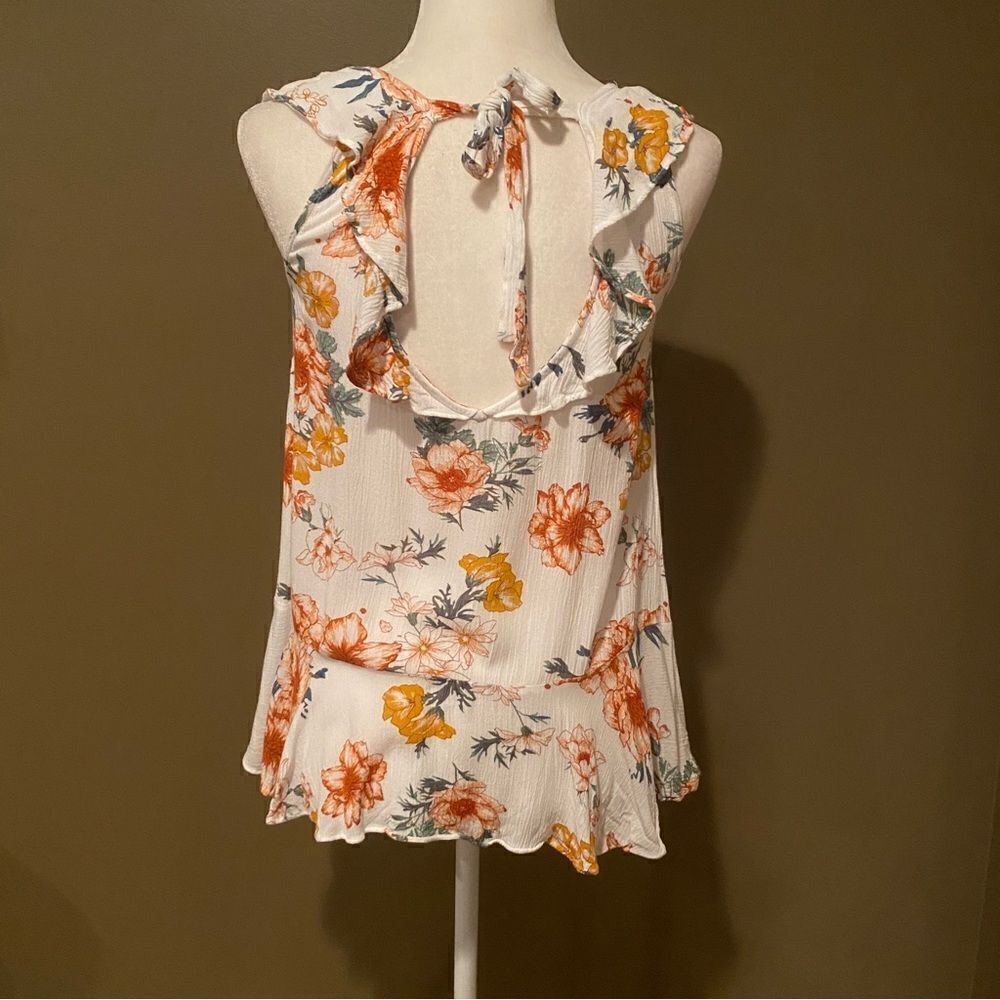 Altar’d State Sleeveless Shirt - Picture 11 of 11